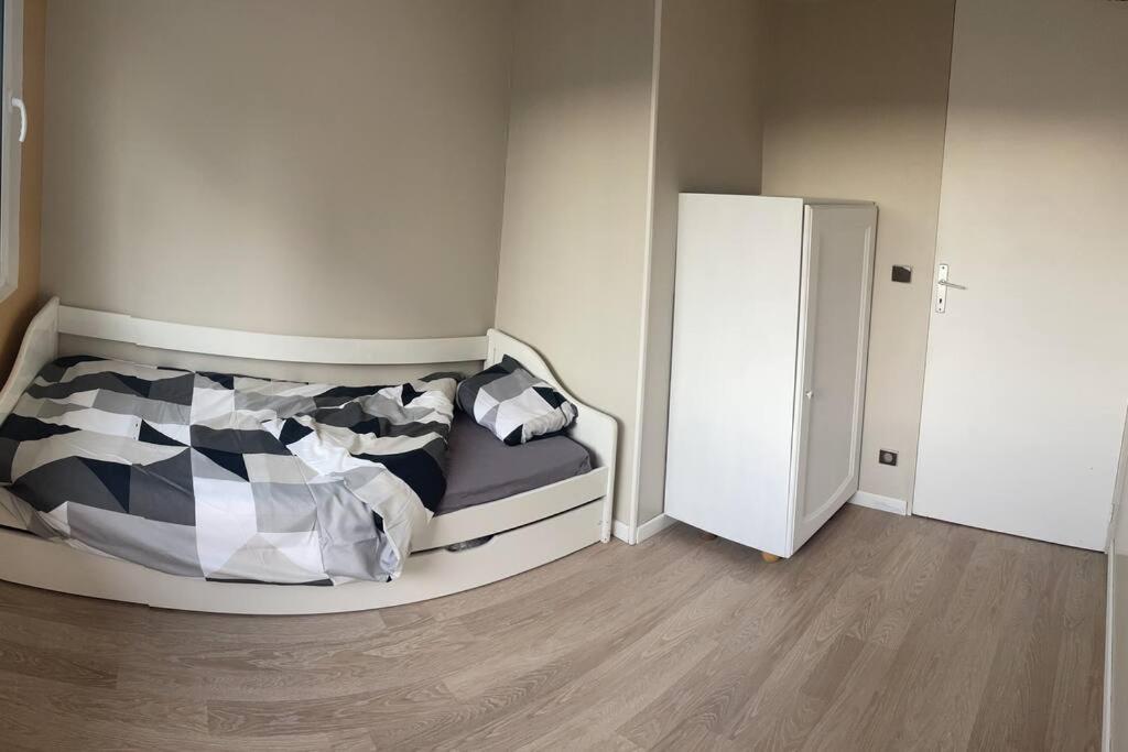 Maison A 2 Pas Du Centre Ville Péronne Esterno foto